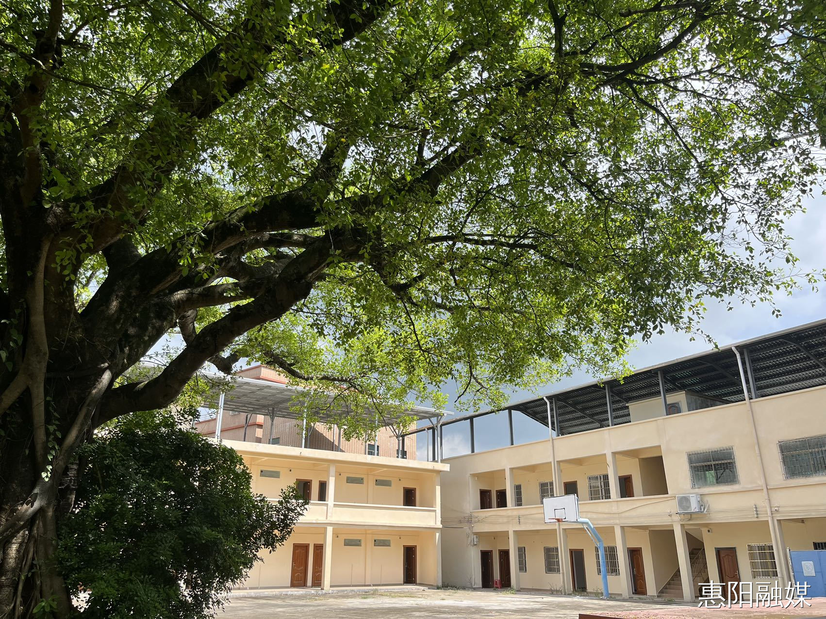 福地小學2.jpg